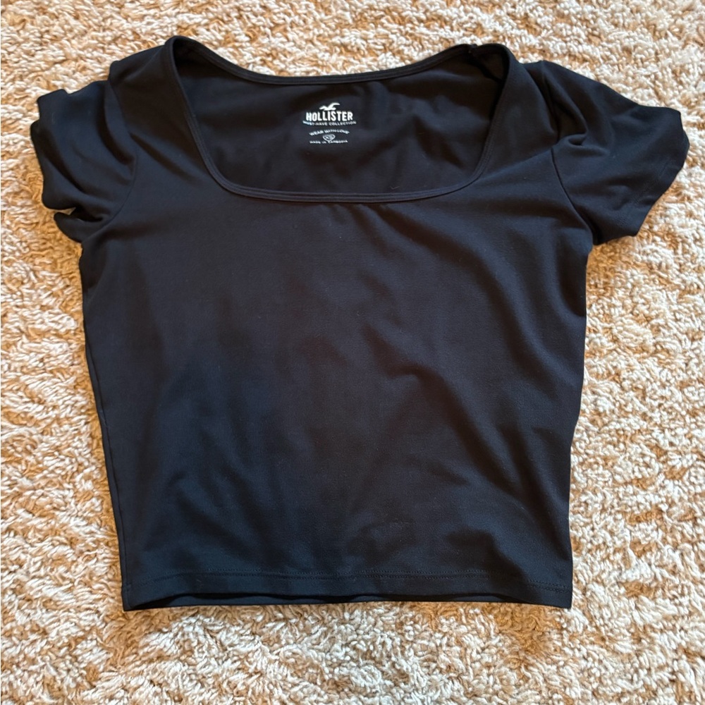 Hollister Black Scoop-Neck Crop Top